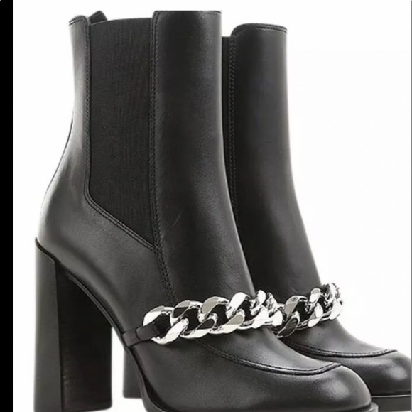 Givenchy black chain link booties with block heel and elastic side - size 37 - Picture 1 of 8